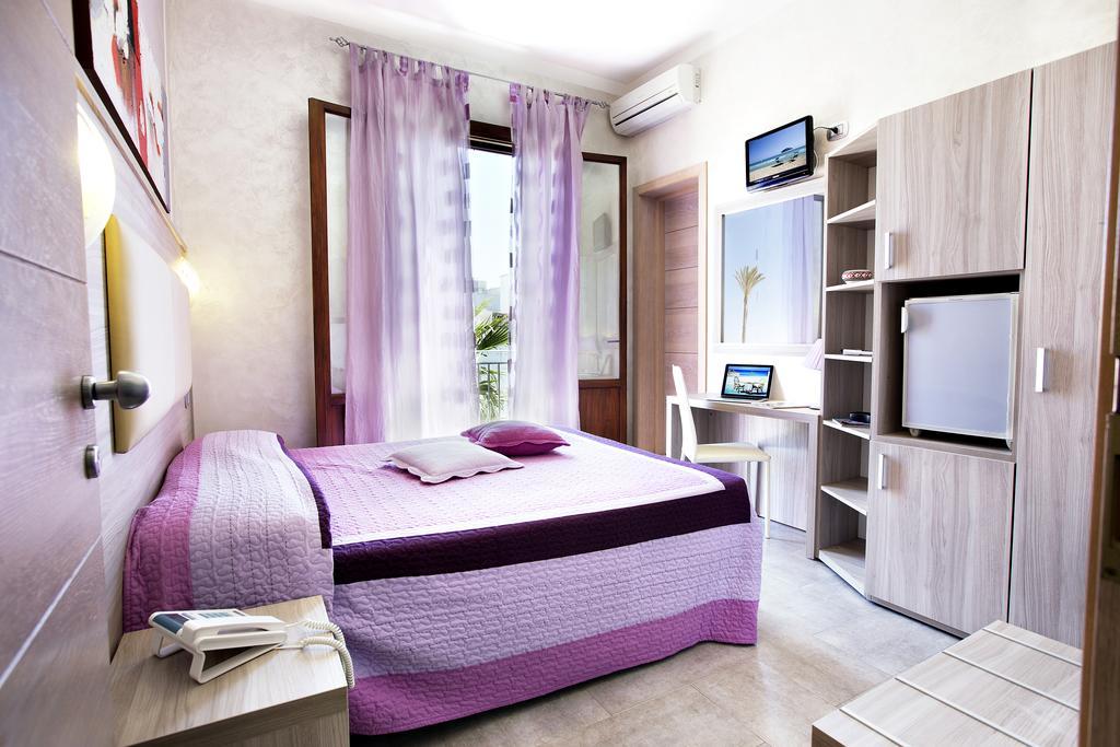 Hotel Piccolo Mondo Сан-Віто-Ло-Капо Екстер'єр фото